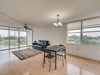 9410 Tangerine Pl, Unit 401 in Davie, FL - Building Photo - Building Photo