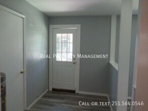 123 Windsor Ct in Daphne, AL - Building Photo - Building Photo
