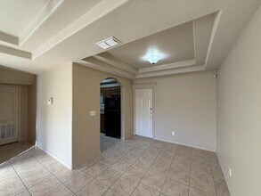 201 Abigail Dominguez Ct in Laredo, TX - Building Photo - Building Photo
