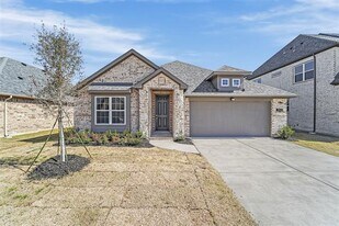 2905 Cantoni Creek in Princeton, TX - Building Photo