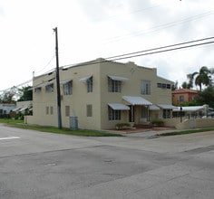 12289 NE 7th Ave in Miami, FL - Building Photo - Building Photo