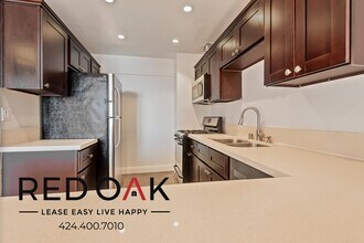 1211 Horn Ave in West Hollywood, CA - Foto de edificio - Building Photo