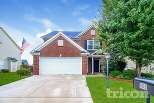 988 Winding Down Way in Grayson, GA - Building Photo