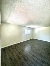 1246 Acadia Pl in Ventura, CA - Building Photo - Building Photo