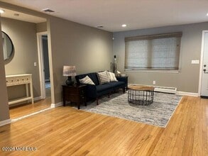 35 Atlantic Ave in Manasquan, NJ - Building Photo - Building Photo