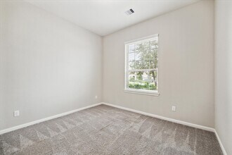 1535 Giles Dr in Richmond, TX - Building Photo - Building Photo