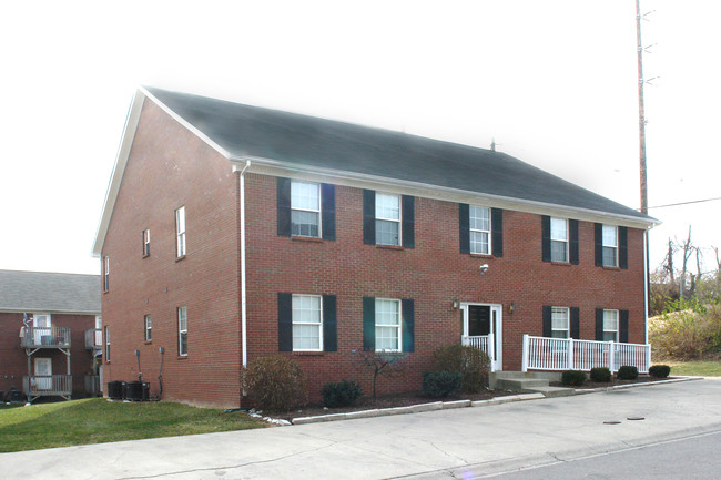 2001 Cornerstone Dr in Lexington, KY - Building Photo - Building Photo