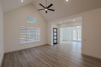 1429 Rose Willow Wy in Arlington, TX - Building Photo - Building Photo