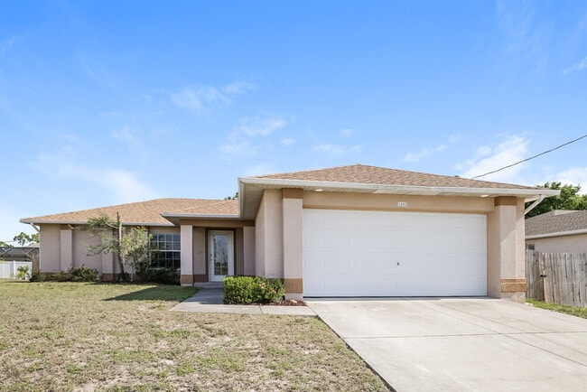 property at 1402 SW 39th Terrace