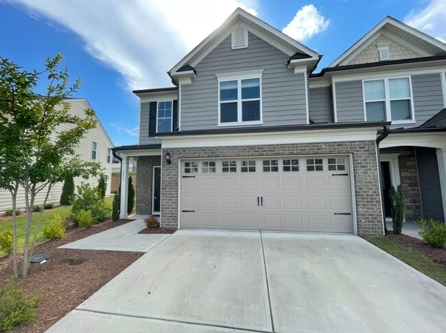 1015 Saffron Lp in Durham, NC - Building Photo - Building Photo