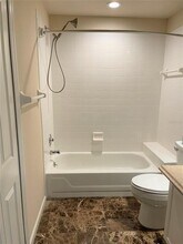 489 Enclave Pl in Lakeland, FL - Building Photo - Building Photo