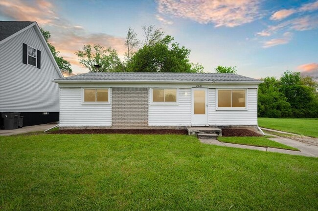 property at 21681 Laurel St