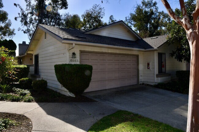 property at 10353 Crosscreek Terrace