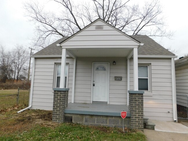 property at 4365 3rd St
