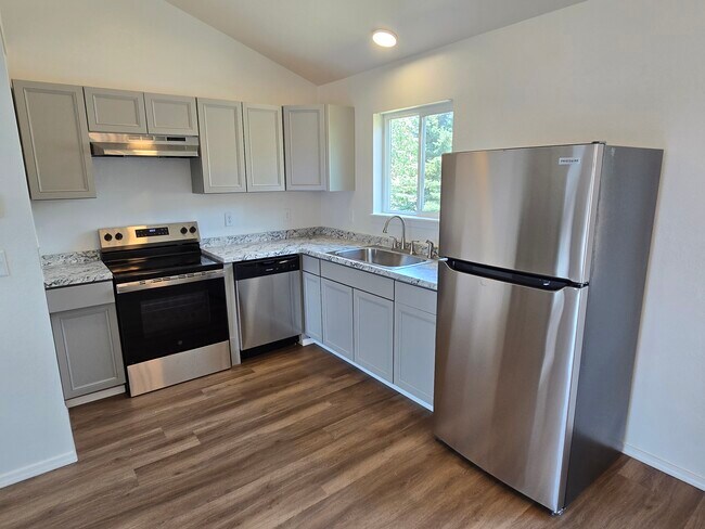 540 Forest Edge Rd in Woodland Park, CO - Building Photo - Building Photo