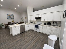 1208 Tiger Wood Ct in Valrico, FL - Building Photo