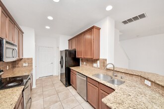 6 Whitekirk Pl in Magnolia, TX - Building Photo - Building Photo