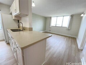 633 Nalanui St in Honolulu, HI - Building Photo - Building Photo
