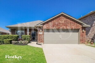 9221 Oldwest Trail in Fort Worth, TX - Building Photo