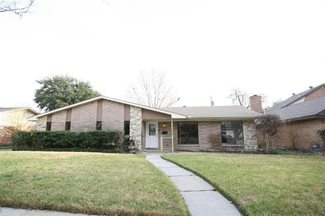 1222 Weathered St in Irving, TX - Building Photo - Building Photo