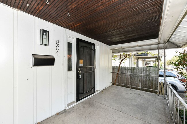 802 N Denny St in Indianapolis, IN - Building Photo - Building Photo