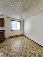 917 Charlo St-Unit -B in Missoula, MT - Building Photo - Building Photo