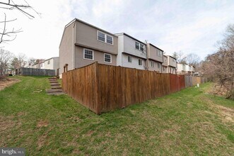 5569 Caithness Ct in Fairfax, VA - Building Photo - Building Photo