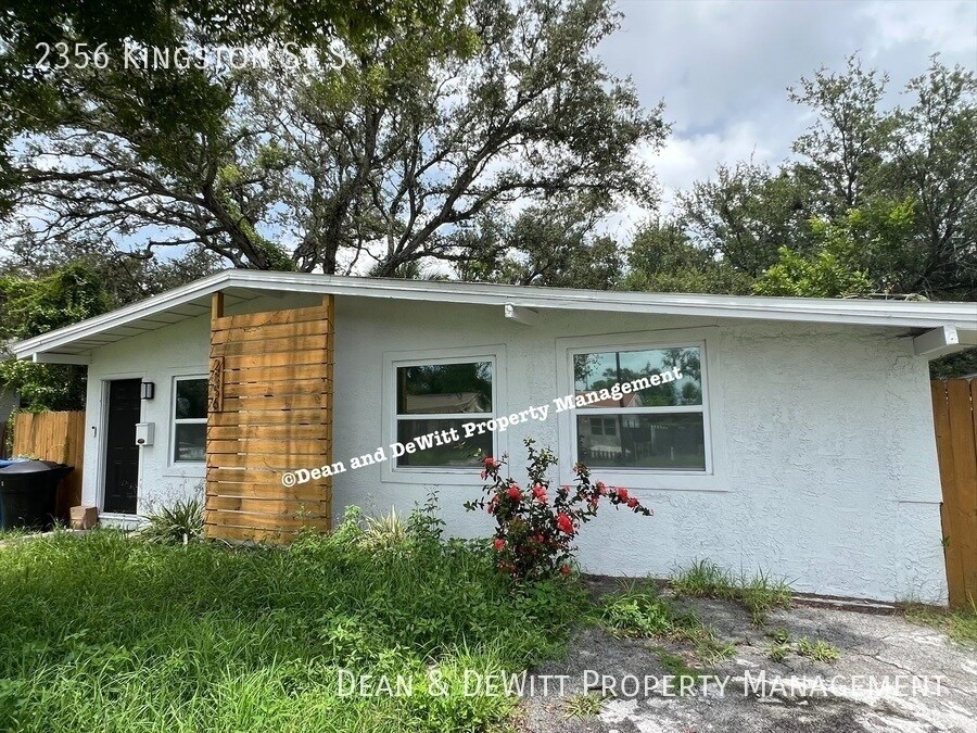 2356 Kingston St S in St. Petersburg, FL - Building Photo