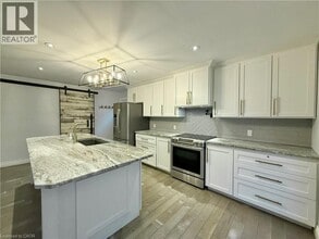 1710 Balfour Blvd in Windsor, ON - Building Photo - Building Photo