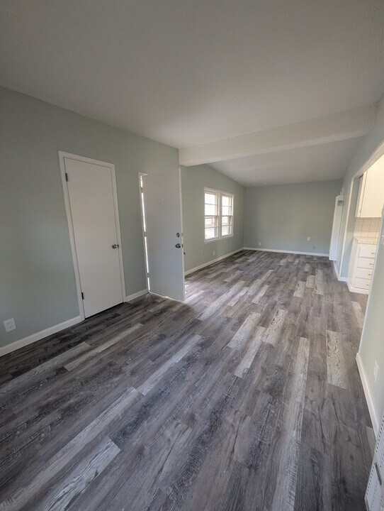 2511 SW Buchanan St in Topeka, KS - Building Photo