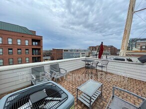 4941 Old Main St in Richmond, VA - Building Photo - Building Photo