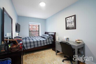 276 5th Ave, Unit APT 3 in New York, NY - Building Photo - Building Photo