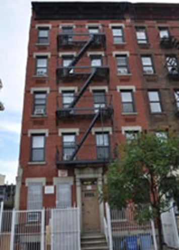 336 E 117th St in New York, NY - Foto de edificio