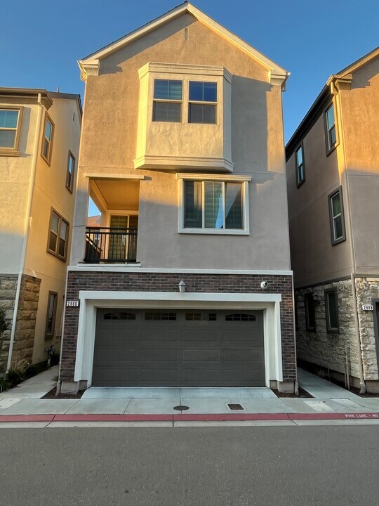 2880 Patcham Cmn in Livermore, CA - Building Photo