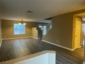 9620 Christine View Ct in Las Vegas, NV - Building Photo - Building Photo