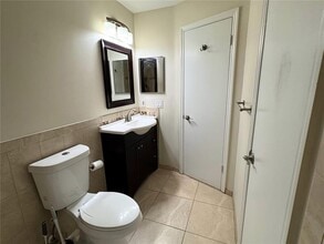 2926 S University Dr, Unit 6307 in Davie, FL - Foto de edificio - Building Photo