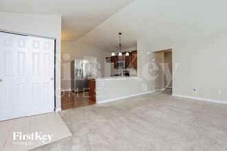 3215 Heatherside Dr in Dublin, OH - Building Photo - Building Photo