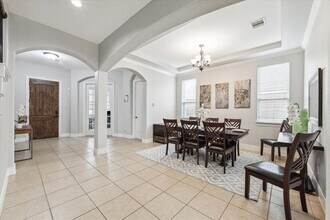 2960 Gibbons Hill Ln in League City, TX - Building Photo - Building Photo