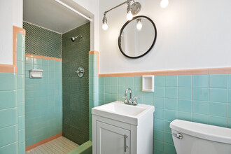 8500 E Colfax Ave in Denver, CO - Building Photo - Building Photo