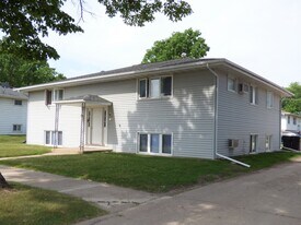 1309 3rd Ave SW, Unit 4 in Rochester, MN - Building Photo