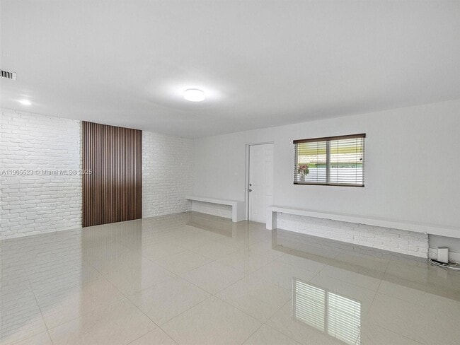 3840 NW 176th St in Miami Gardens, FL - Building Photo - Building Photo