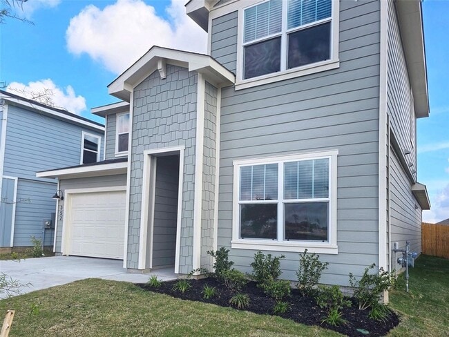 352 San Juan Trl in Bastrop, TX - Building Photo - Building Photo