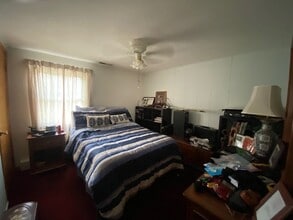 213 Sunapee Dr in Johnstown, PA - Building Photo - Building Photo