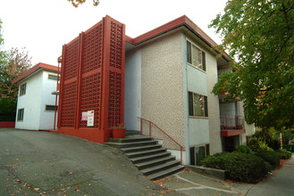 1808 E Thomas St in Seattle, WA - Foto de edificio - Building Photo