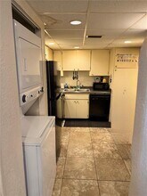 716 Oakgrove Dr in Brandon, FL - Building Photo - Building Photo