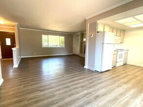 10941 Badger Ct in Penn Valley, CA - Building Photo - Building Photo