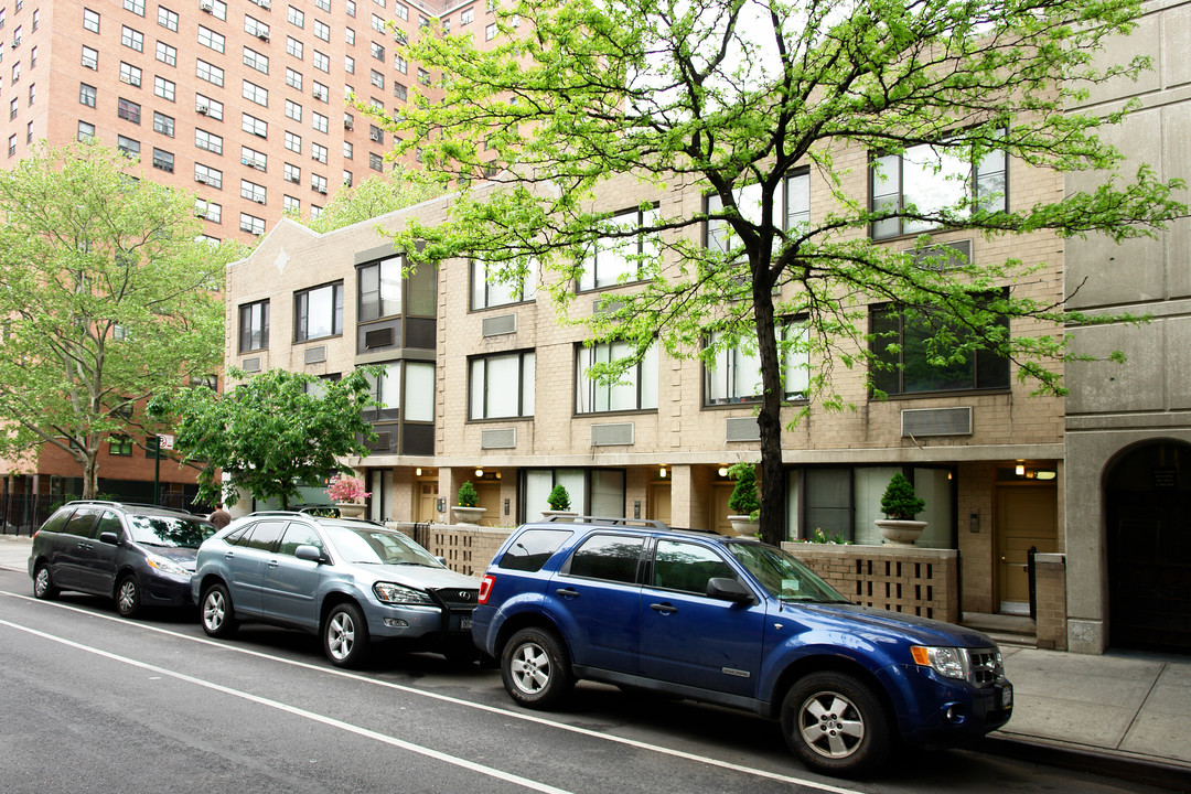 103 W 90th St in New York, NY - Foto de edificio