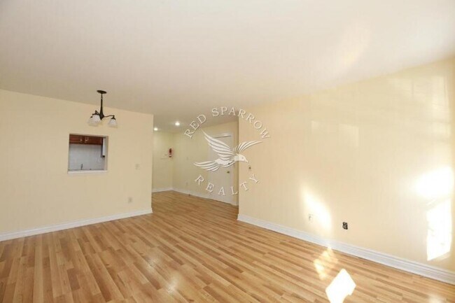 237 E 110th St in New York, NY - Building Photo - Building Photo