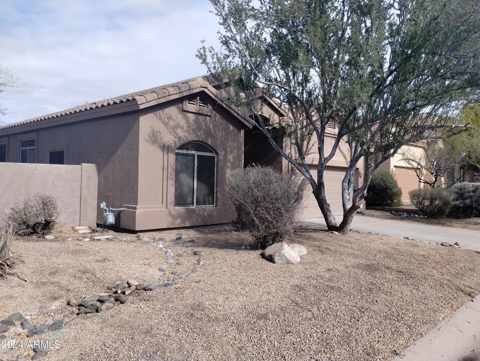 7644 E Regina St in Mesa, AZ - Building Photo