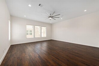 9418 Glenfield Ct in Houston, TX - Building Photo - Building Photo